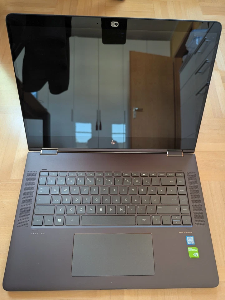 HP Spectre x360, 15", 2-in-1 Convertible, 4k Touch, 1TB SSD, i7-7500U, 16GB RAM - Bild 2 von 4