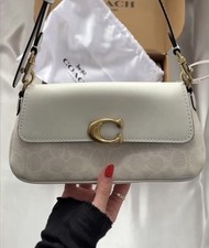 COACH Jet Shoulder Bag Chalk, coach bag/leather with suede inside
