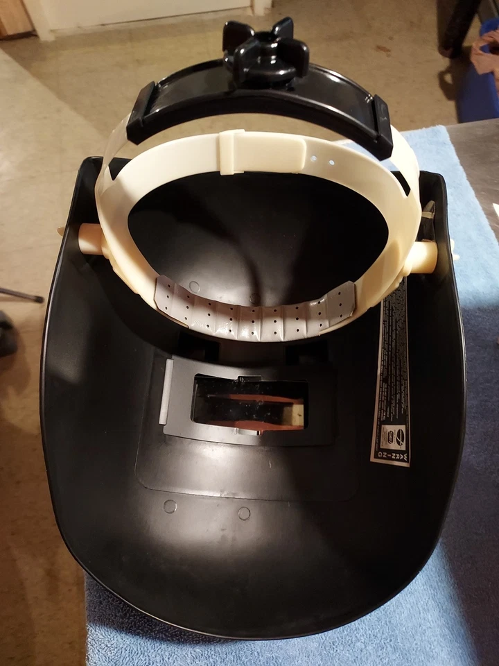 Сварочный шлем, новый, #ANSI Z87.1, JP-732 - Изображение 2 из 4