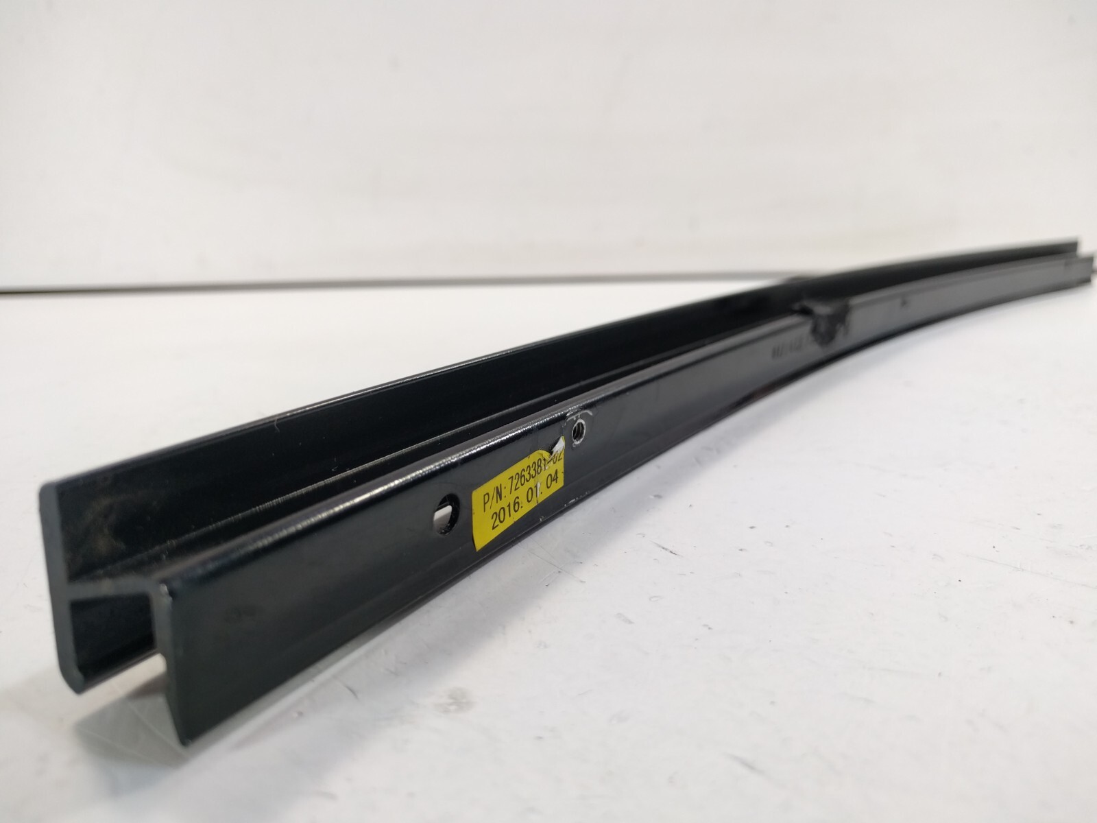 2012-2016 BMW 328i F30 LH-Rear Door Window Applique SET OEM 