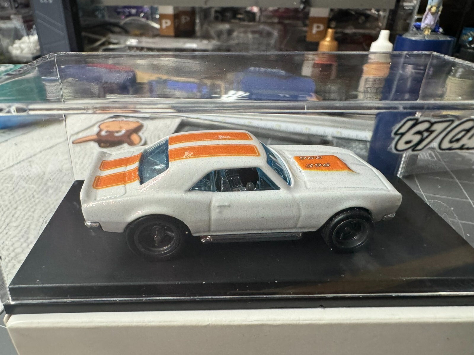 Picture 2 of 4