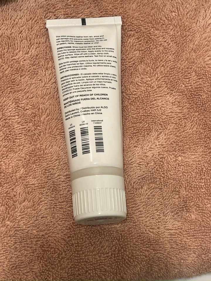 Loción para el cuidado del calzado resistente al agua ALDO Protect 2,5 oz. fecha de producción: 2019 Foto 3 de 3