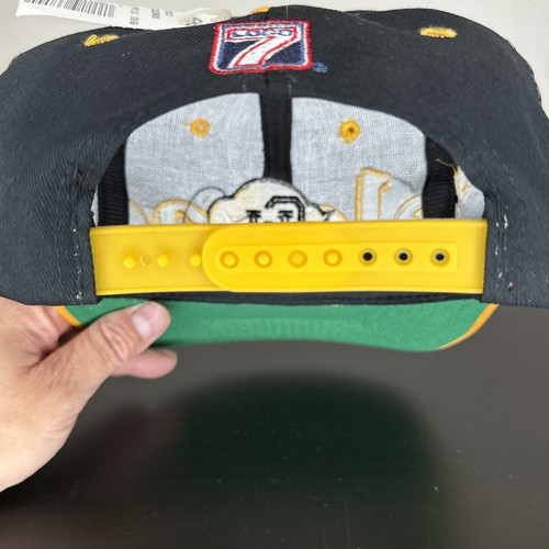 Logo Vintage Colorado University Buffaloes 7 SnapBack Avvolgente Scritta Logo - Foto 11 di 15