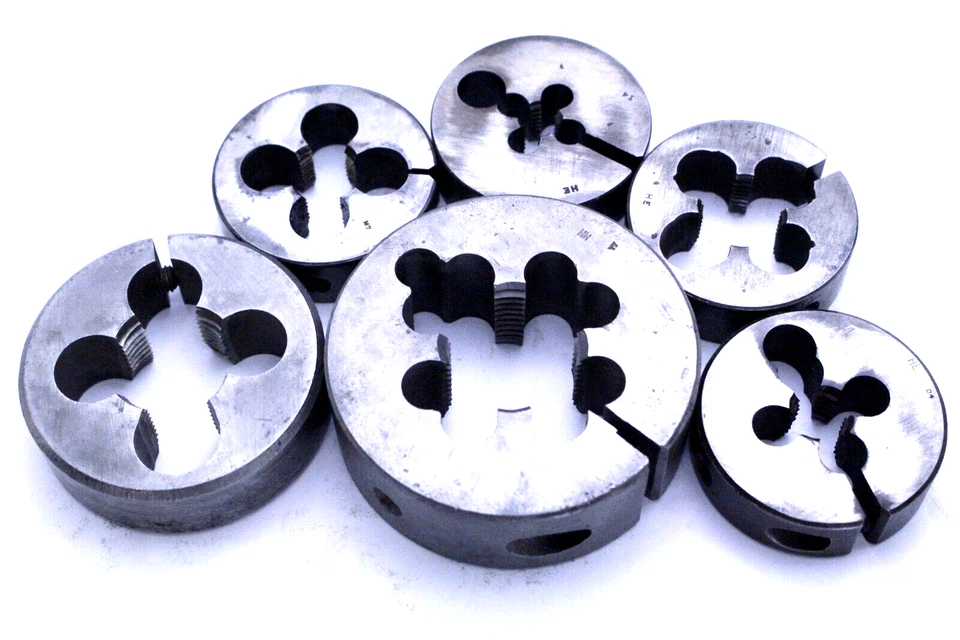 LOT OF 6 ROUND SPLIT DIES 4 GTD, 1 BAYSTATE, 1 THREAD WELL SEE SIZES BELOW - Image 2 of 2