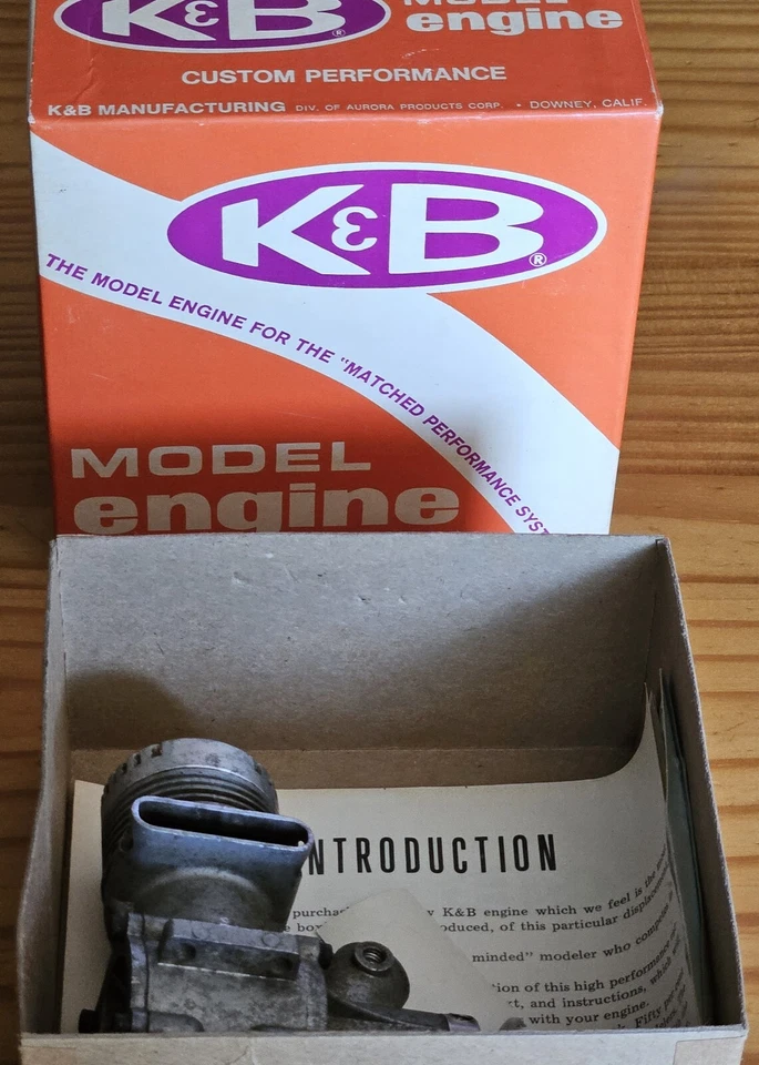 VINTAGE K&B 40 RC CL SEIZED ENGINE WITH BOX FROM ANOTHER MODEL AS IS GS18 - Image 3 of 4