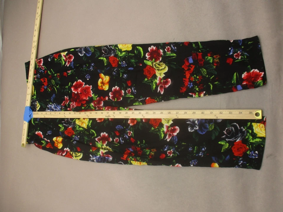 Calça lounge FOREVER 21 tamanho S feminina floral plissada cintura elástica cintura média 667 - Imagem 2 de 4