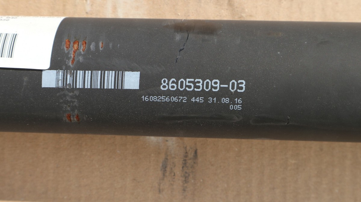Original BMW F34 GT FL 320i Gelenkwelle Hinten Kardanwelle 8605309  