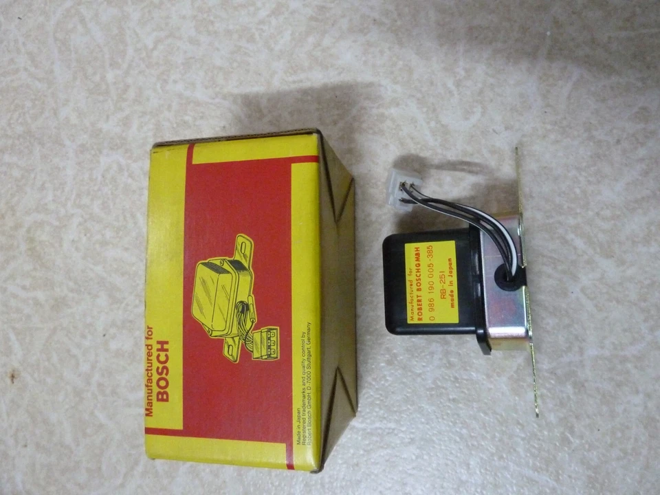 Regulador BOSCH 0 986 190 005 para LiMa original BOSCH ** NUEVO ** Datsun 620 Foto 4 de 4