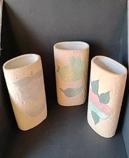 "Vintage" K’s Collection 🍅🍇Fruit Design 🍎🍇Textured Vases Set Of 3