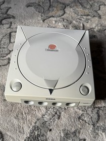 Sega Dreamcast Console BUNDLE HKT-3020 w/ OEM controllers, VMU Memory! Excellent