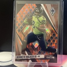 2023 Panini Phoenix - Kenneth Walker III #42 Orange /75