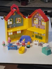 Peppa Pig Fold Up Deluxe Yellow House Play Set - 14 Piece Lot
