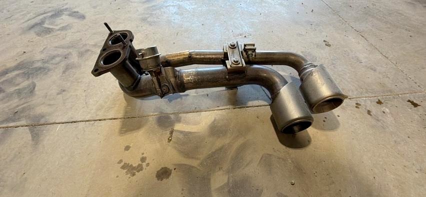 Ferrari F430 Spider RH Exhaust Tail Pipe Outlet OEM 231542
