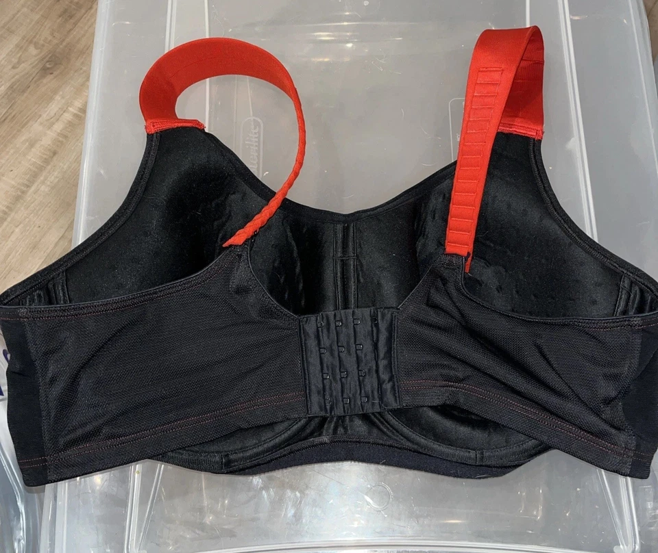 Спортивный бюстгальтер LIVI for Lane Bryant Max Support на косточках размер 42DDD цветной блок - Изображение 4 из 4