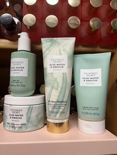 Victoria's Secret Aloe Agua e Hibisco Loción/Lavado Corporal/Aceite y Exfoliante 4 Piezas Nuevo