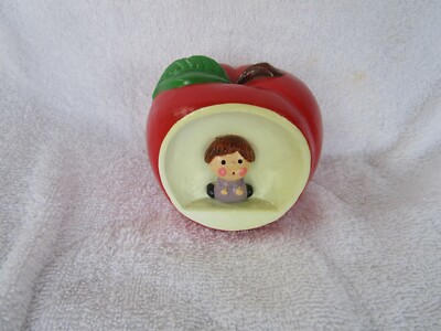 VINTAGE APPLE SHAPED BANK WITH LITTLE BOY/MOUTH FULL DECOR~!!!!!!~~NICE ITEM!!!