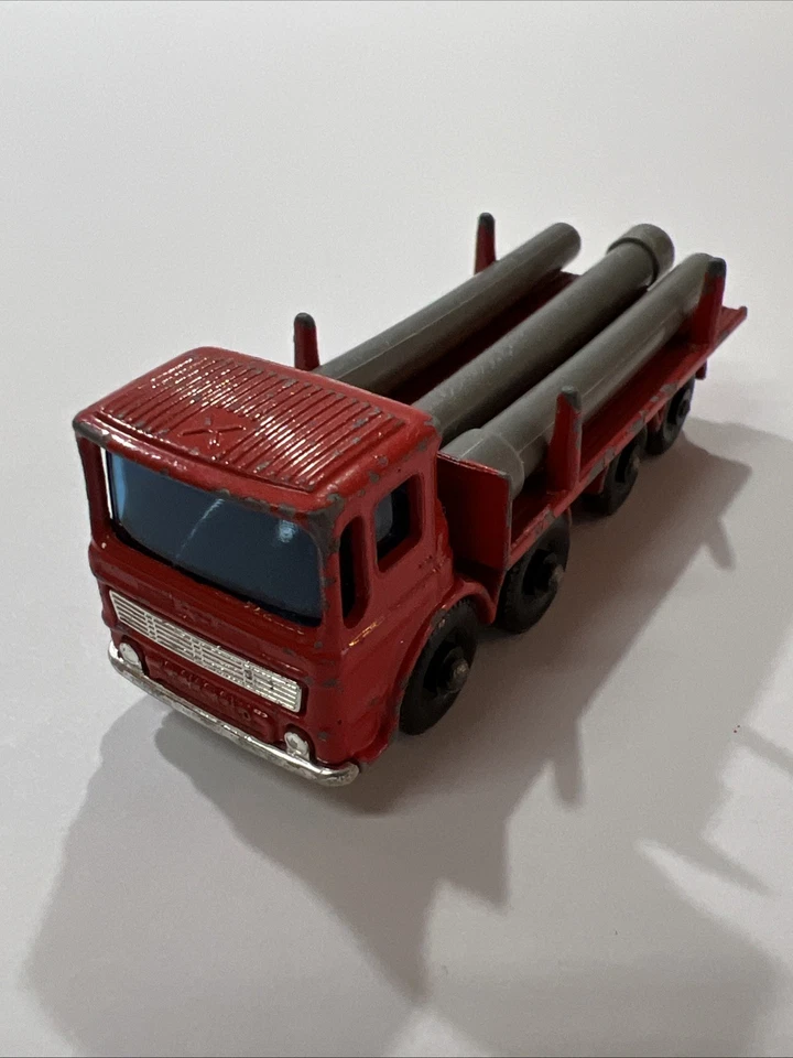 Camión de pipa Lesney Matchbox #10 Leyland con 3 tubos Foto 2 de 4