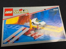 Lego 4544 Car Transport Wagon with Car 9V Railway Train from 1994