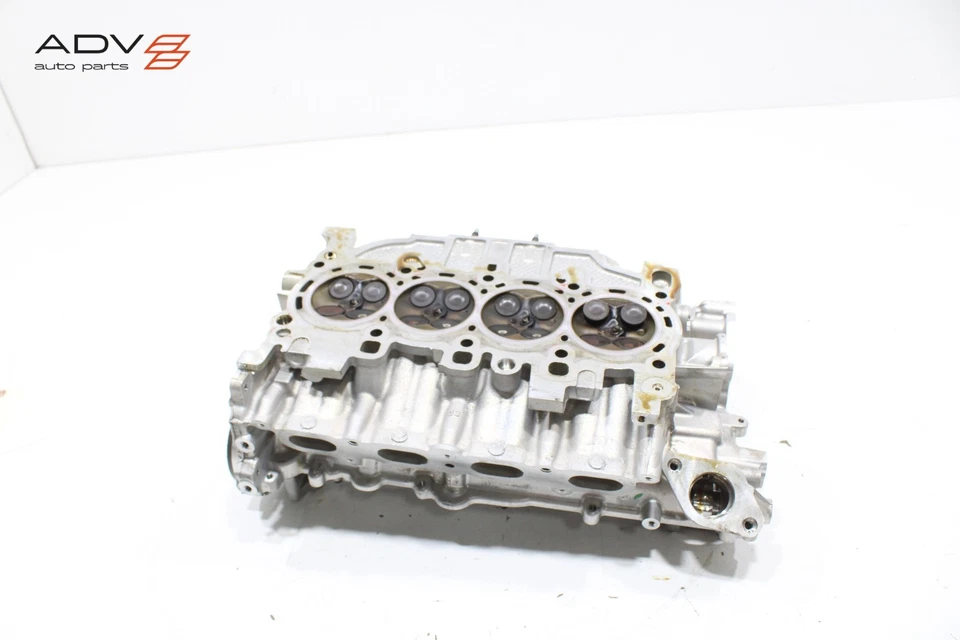 2025 CHEVROLET EQUINOX FWD 1.5L ENGINE MOTOR CYLINDER HEAD W/ CAMSHAFTS OEM - Image 3 of 4