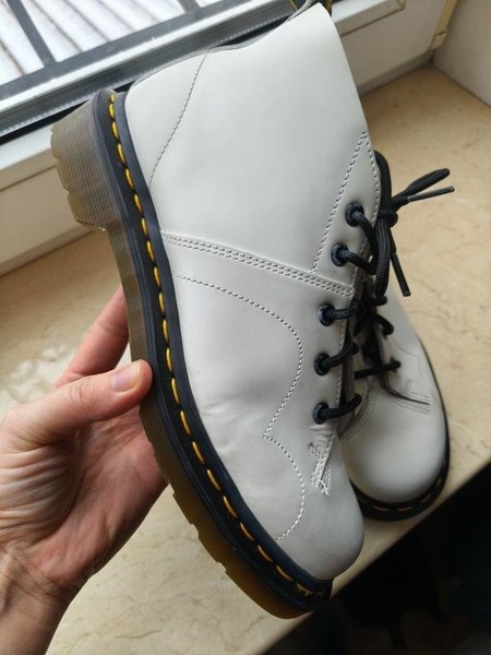 Women Dr. Martens Boots White Leather 39 #3K45