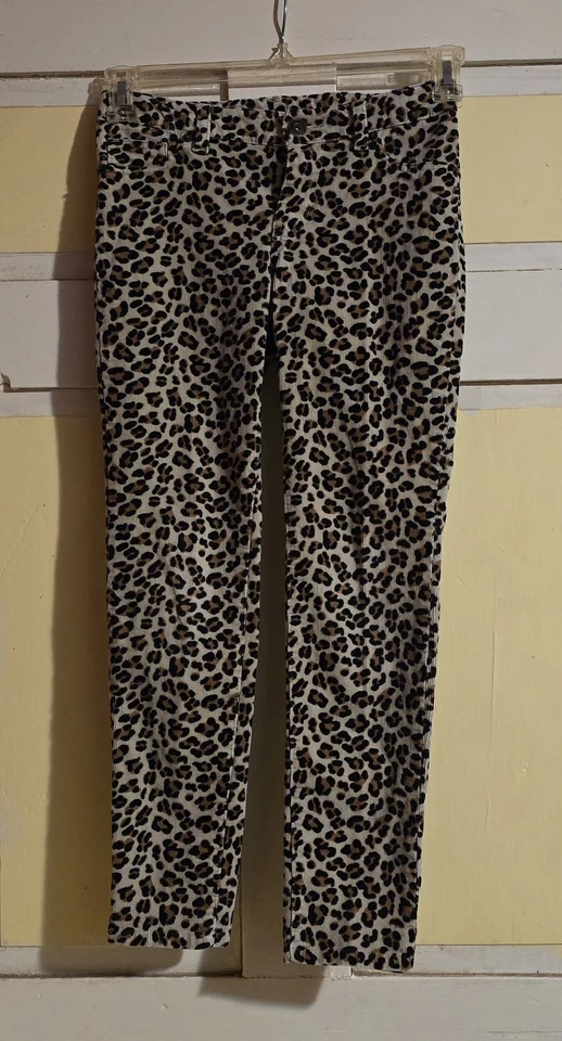 Pantalones de mezclilla elásticos Cherokee para niña estampado de leopardo cintura ajustable talla 10 Foto 2 de 4