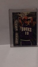 1995-96 Topps Stadium Club Glenn Robinson #BT5 Milwaukee Bucks Beam Team Insert