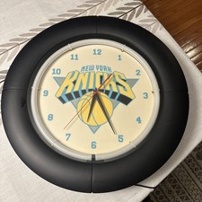 NBA New York Knicks Light Up Neon Everbright Wall Clock NY Basketball WORKS!!