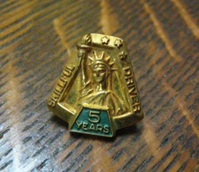 Liberty Mutual 5 Yr Skillful Driver Lapel Jacket Pin - Vintage Statue Of Liberty