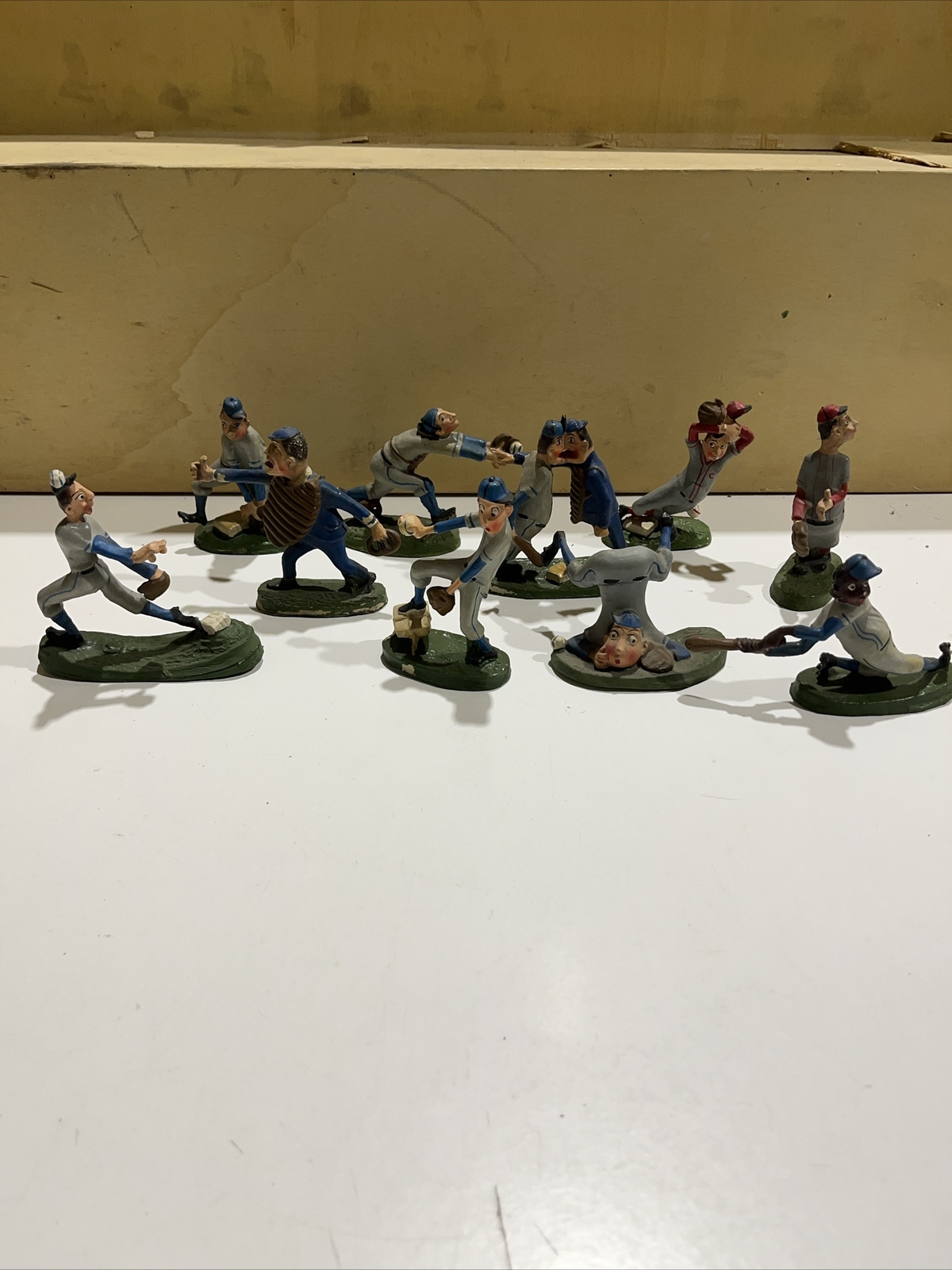 Foto 1 di 14