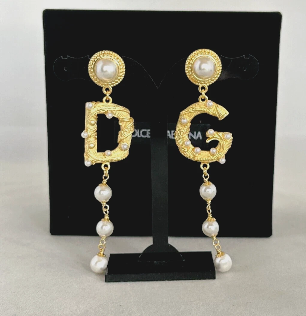 D & hotsell g earrings