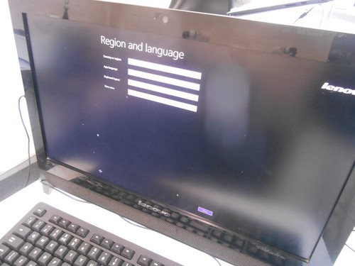 Lenovo C20-05 All in One Desktop PC Computer 19,5" + Tastatur + Adapter - Bild 2 von 12