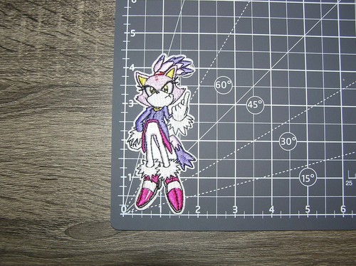 Blaze The Cat Character Sonic Game Embroidered Iron On Patch 2" x 4.25" - Picture 2 of 2