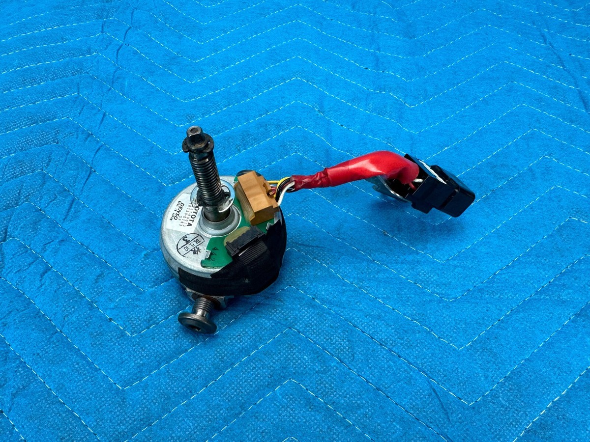 Toyota Land Cruiser LX470 Steering Column Power Tilt Motor 89231