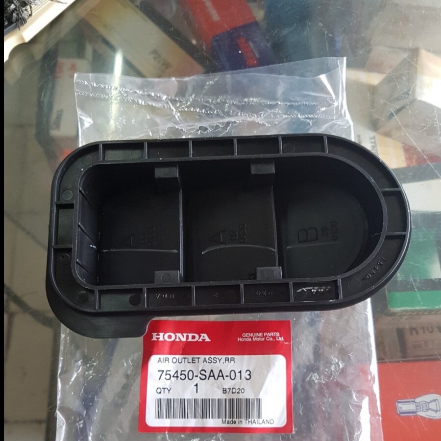 ay Genuine Fits For Honda Fit 2013 Outers Panel AIr Outlet Assy 75450