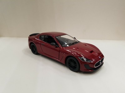 kinsmart maserati granturismo