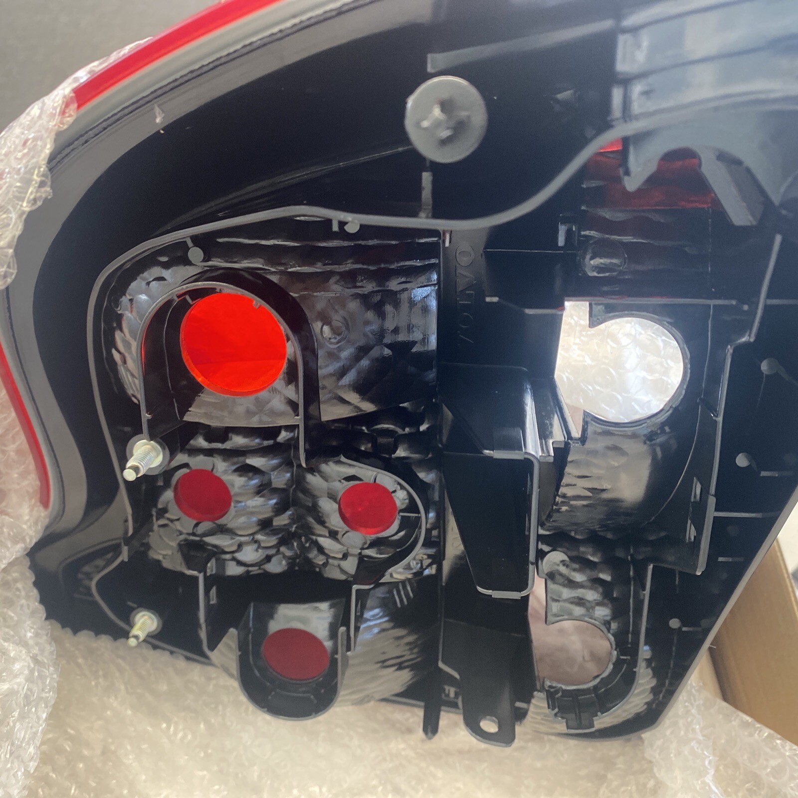 Volvo S60 Left Drivers Side Rear Tail Light Assembly 20052009 30655367