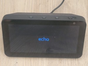 Caixa Som Echo Show 5 Smart Display Com Alexa E Câmera - Skin Zabom