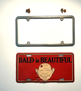 VINTAGE VANITY LICENSE PLATE “BALD IS BEAUTIFUL” WITH METAL FRAME  - RARE