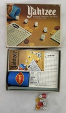 1975 Yahtzee Game by ES Lowe Complete in Great Condition FREE SHIPPING
