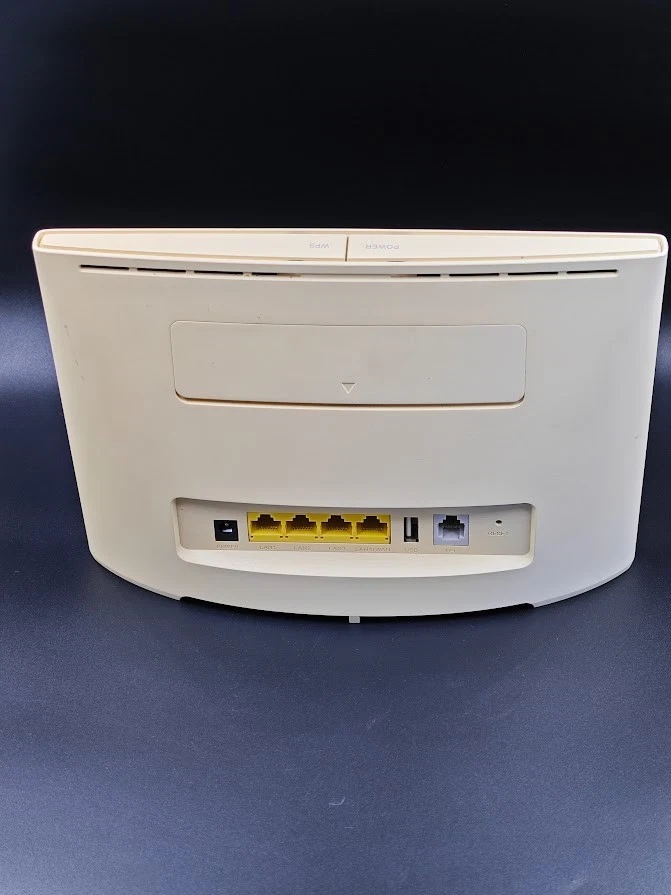 Huawei B525s-23a 5G LTE Router - Used, Working, Signs of Wear - Image 4 of 4