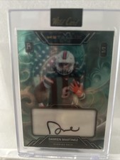 Damien Martinez 1/1 Auto Wildcard Metallix Wigan-dm