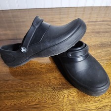 CROCS Women's Mercy Slip Resistant Work Clogs Size 8 W Black Lightly Used