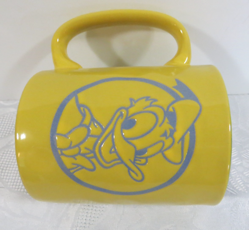 Disney Donald Duck Yellow 17 oz. Coffee Mug NWT - Picture 4 of 8