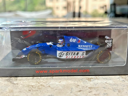 Figurine F1 1994 – Olivier Panis Ligier JS39B – 1/43, Peinte à La Main