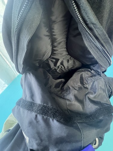 Pacsafe abschließbarer Rucksack, schwarz - Bild 9 von 22