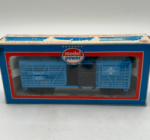 Modelo Power escala HO Santa Fe ATSF 40’ caja de acero coche de ganado azul nuevo en caja ATSF 582039 | Zustand: New