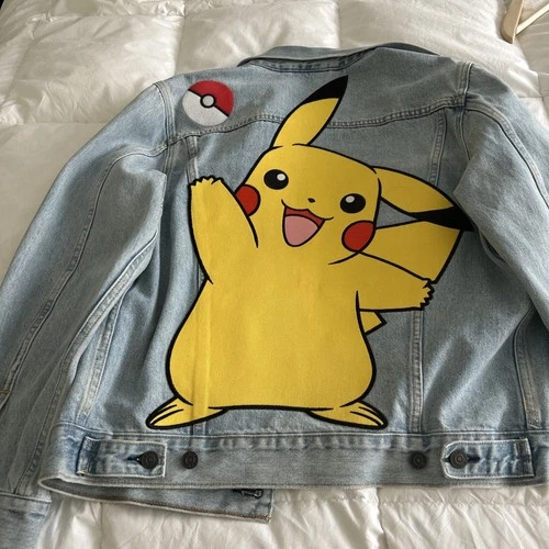 Levi's x Pokemon 25th Anniversary Pikachu Trucker Jacket Men’s Size Small image 8