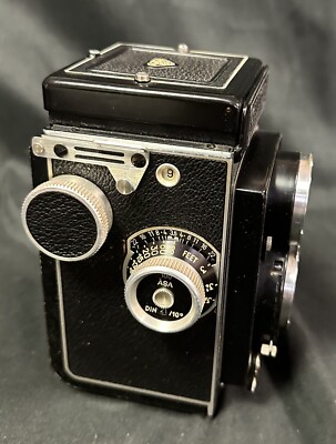 Rolleicord V Camera 1954-1957 Synchro-Compur Nice Clean 6 x 6