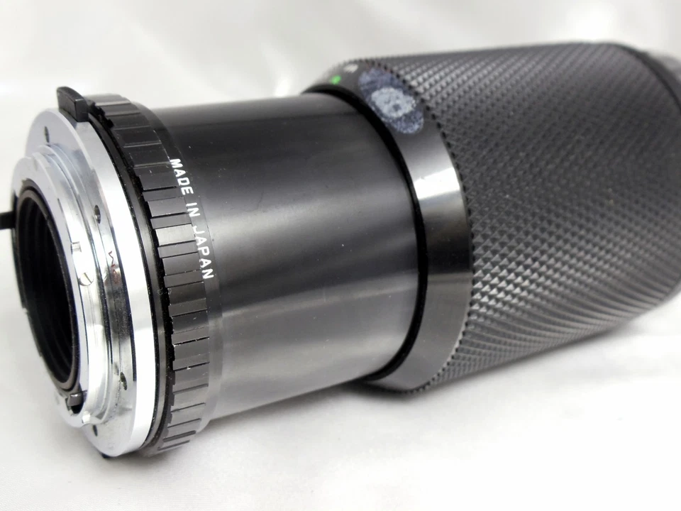 Soligor 70-210mm f4.5 OM lens manual focus for Olympus - Image 3 of 4