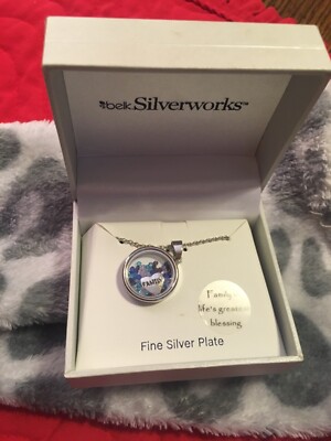BELK SILVERWORKS Fine Silver Plate FAMILY Round Charm Locket Necklace